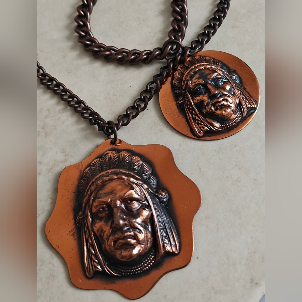 RARE Vintage Copper-Tone Native Chief Warrior Pendant Necklace Jewelry Set
